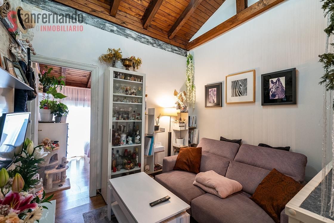 Living room of Attic for sale in Santander  with Parquet flooring