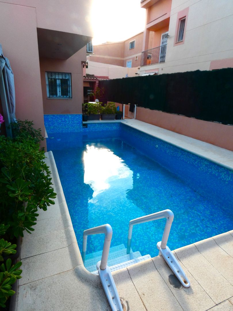 Piscina de Casa o xalet en venda en El Puig de Santa Maria amb Aire condicionat, Calefacció i Jardí privat