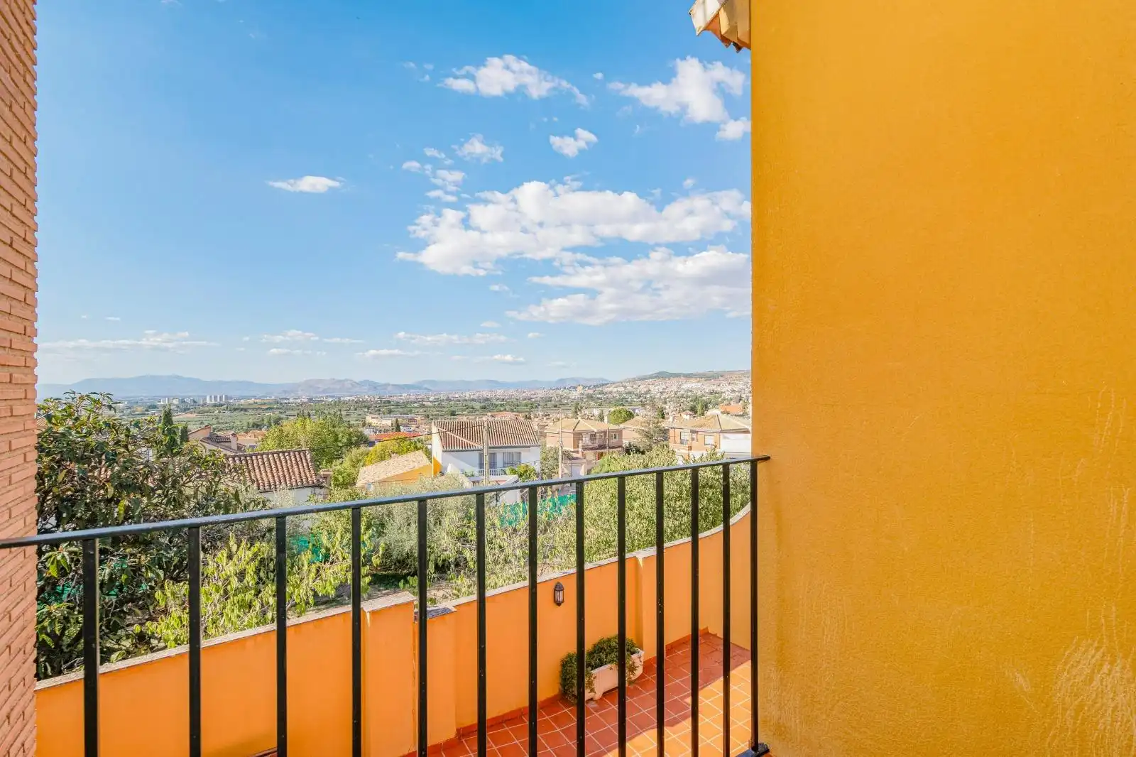 Terrassa de Casa adosada en venda en Cájar amb Aire condicionat, Calefacció i Terrassa
