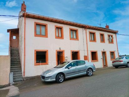 Außenansicht von Haus oder Chalet zum verkauf in Carreño