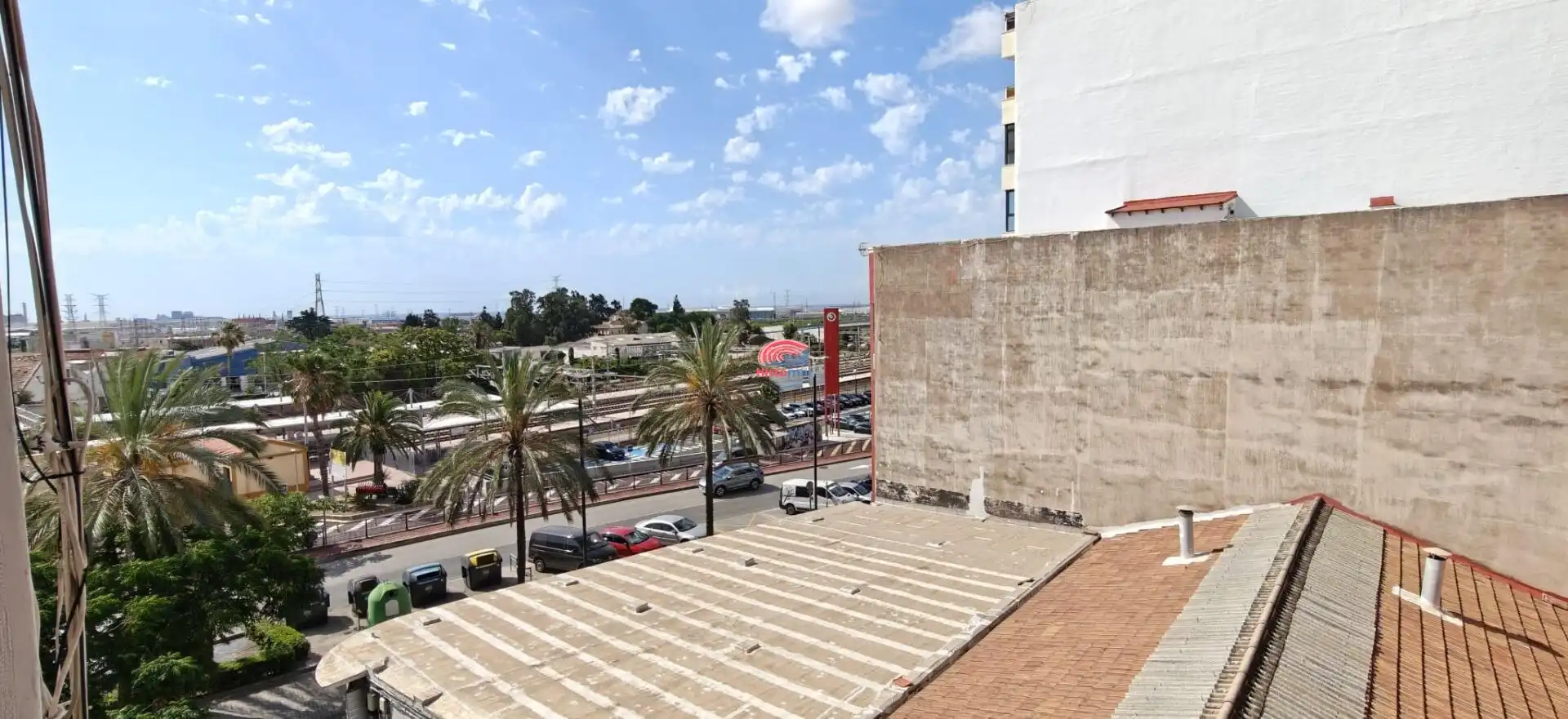 Vista exterior de Pis en venda en Sagunto / Sagunt amb Aire condicionat, Traster i Balcó