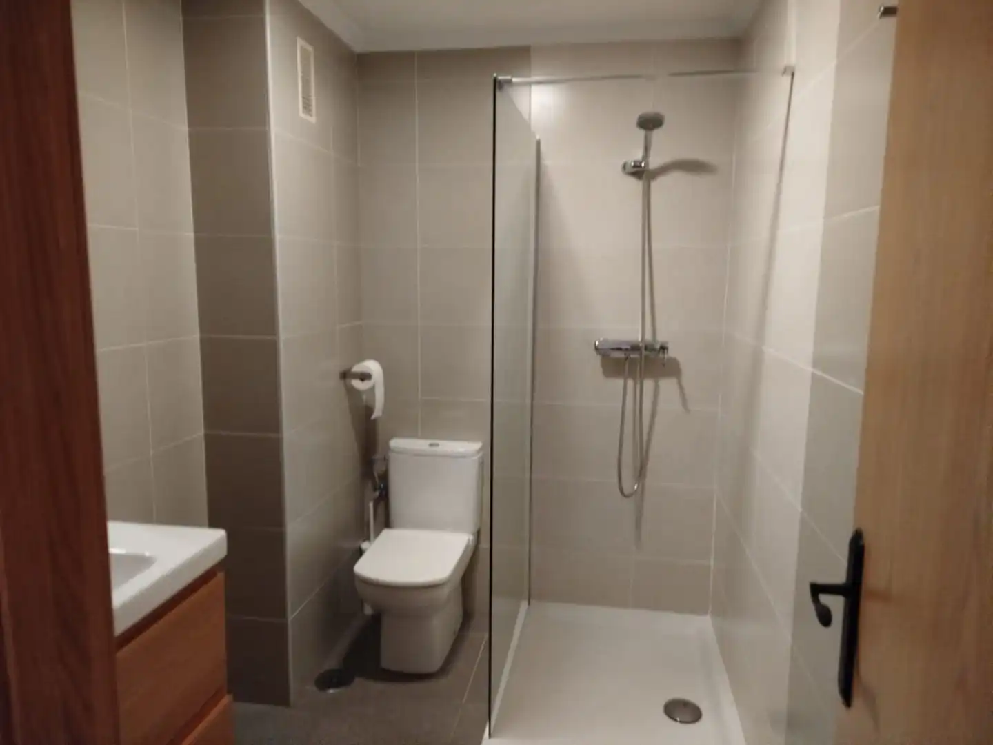 Piso con ascensor en venta en Calle Amadeo Vives 7, imagen 6