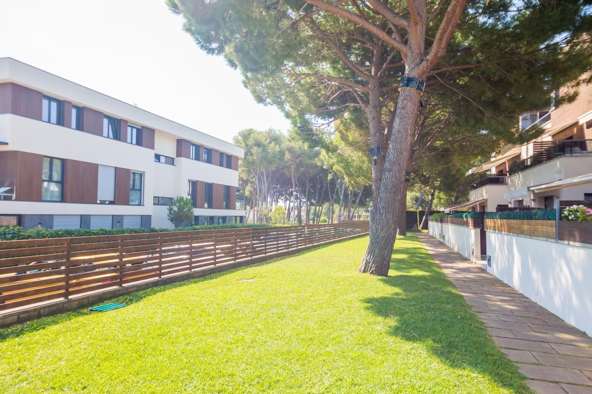 Garden of Duplex for sale in Castell-Platja d'Aro  with Air Conditioner, Heating and Washing machine