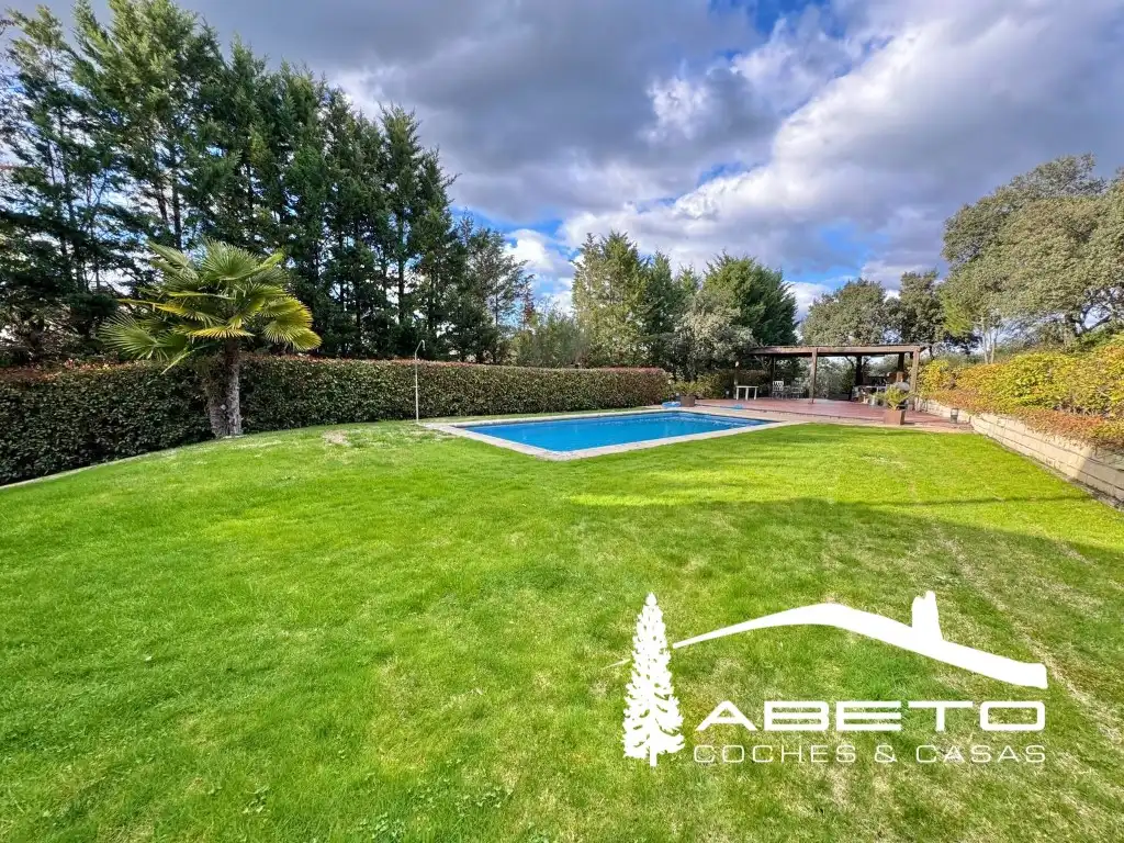 Piscina de Casa o xalet en venda en Ciudalcampo