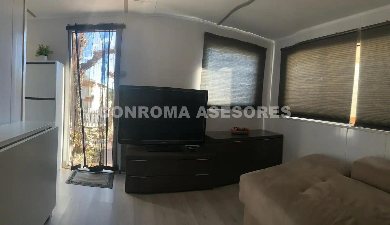 Sala de estar de Casa o chalet en venta en Mataró con Terraza y Piscina comunitaria