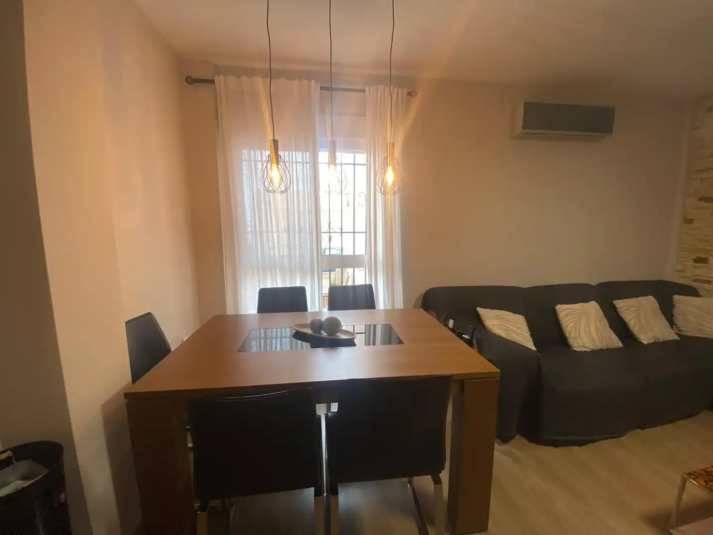 Menjador de Casa o xalet en venda en Cartagena amb Aire condicionat i Jardí privat