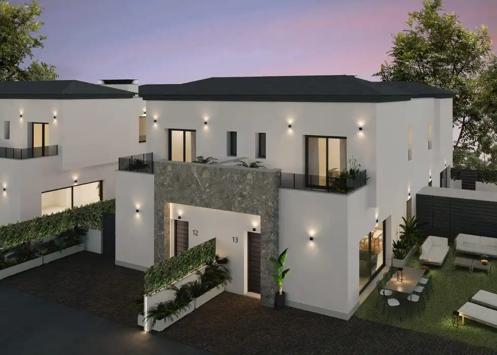 Casa pareada con piscina en venta en Calle Antonia García Andreu, imagen 12