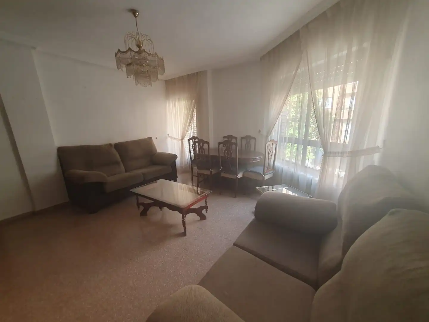 Sala d'estar de Pis en venda en Puertollano amb Calefacció, Terrassa i Moblat