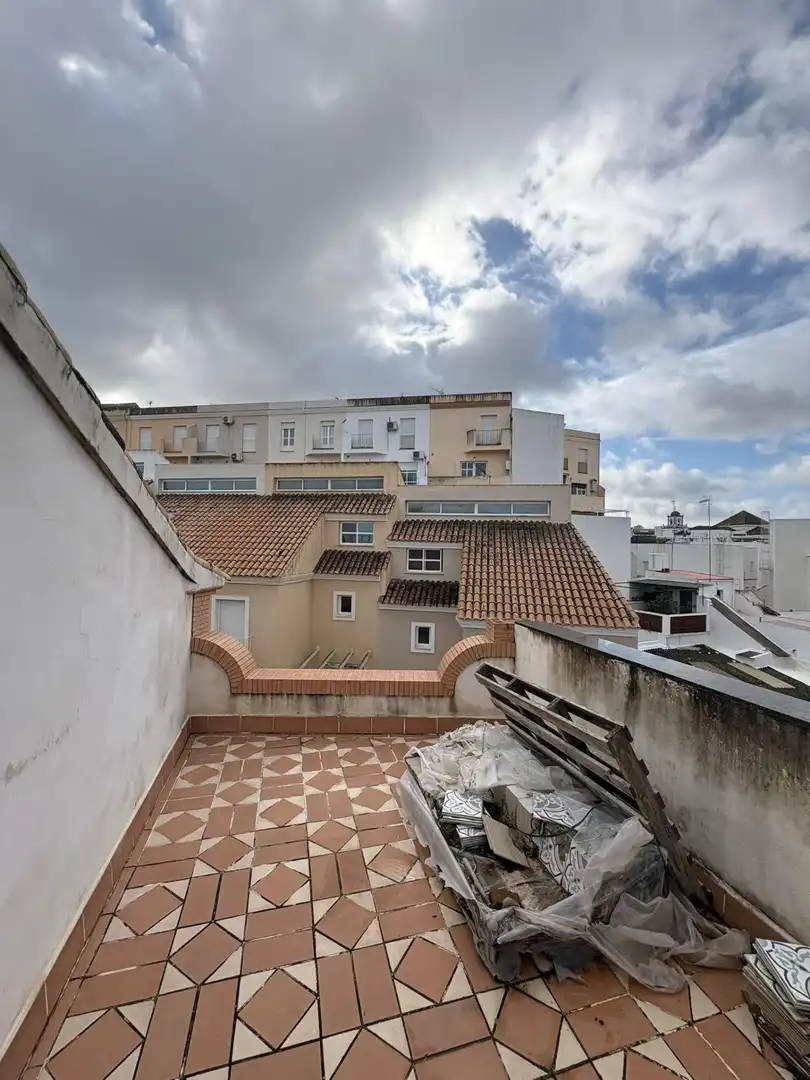 Exterior view of Houses for sale in Morón de la Frontera