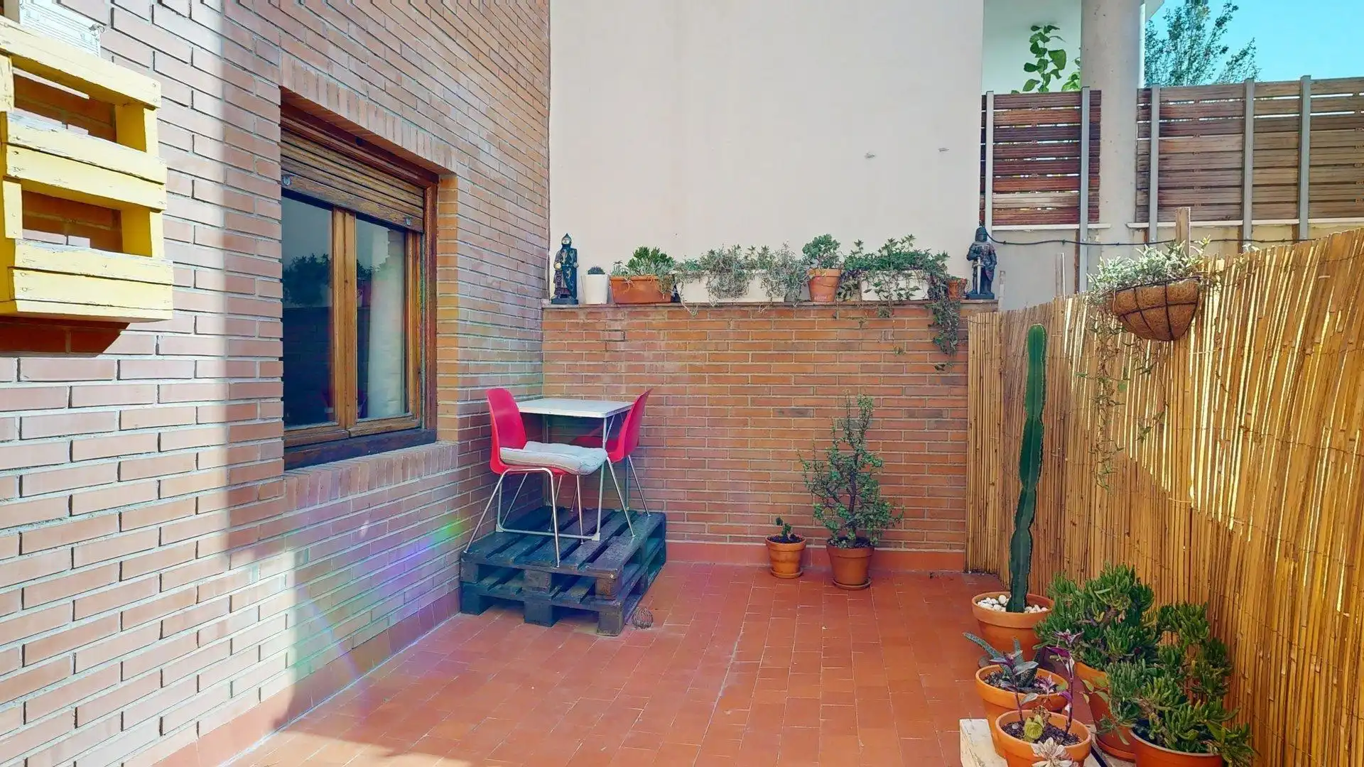 Terrassa de Casa o xalet en venda en Zaragoza amb Calefacció, Terrassa i Moblat