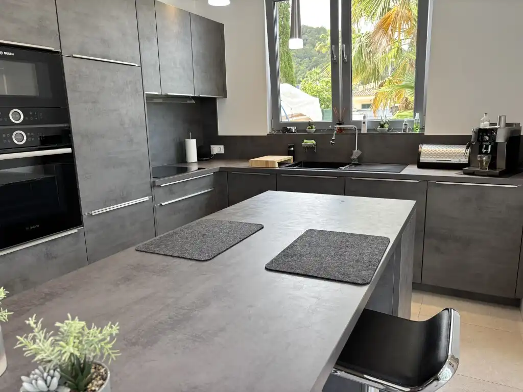 Cocina de Casa o chalet en venta en Alcúdia con Aire acondicionado, Calefacción y Jardín privado