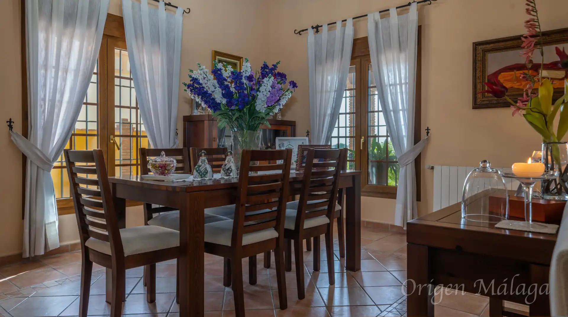 Comedor de Casa o chalet en venta en Alhaurín de la Torre con Aire acondicionado, Calefacción y Jardín privado