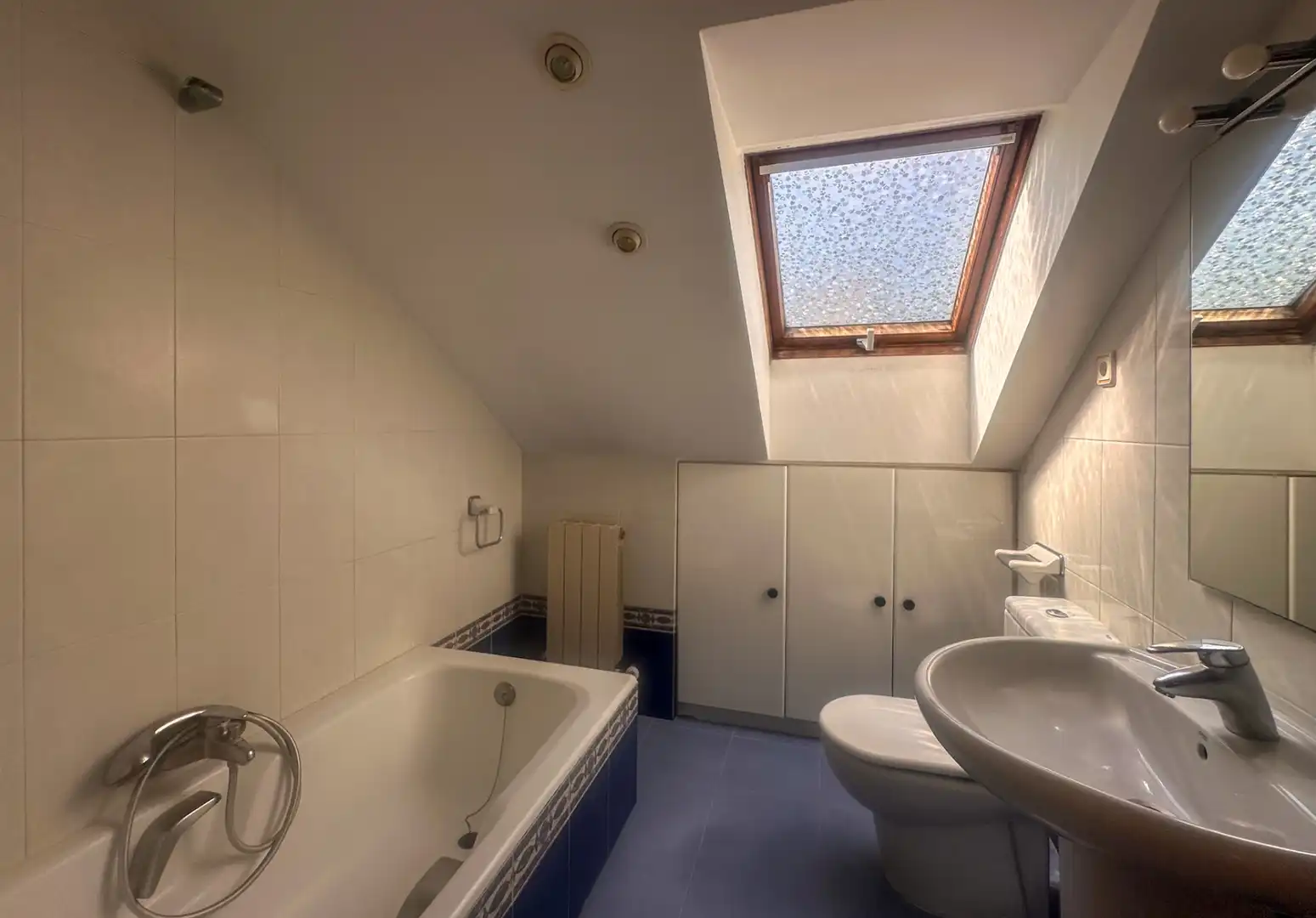 Baño de Casa o chalet en venta en Camargo con Calefacción, Jardín privado y Terraza