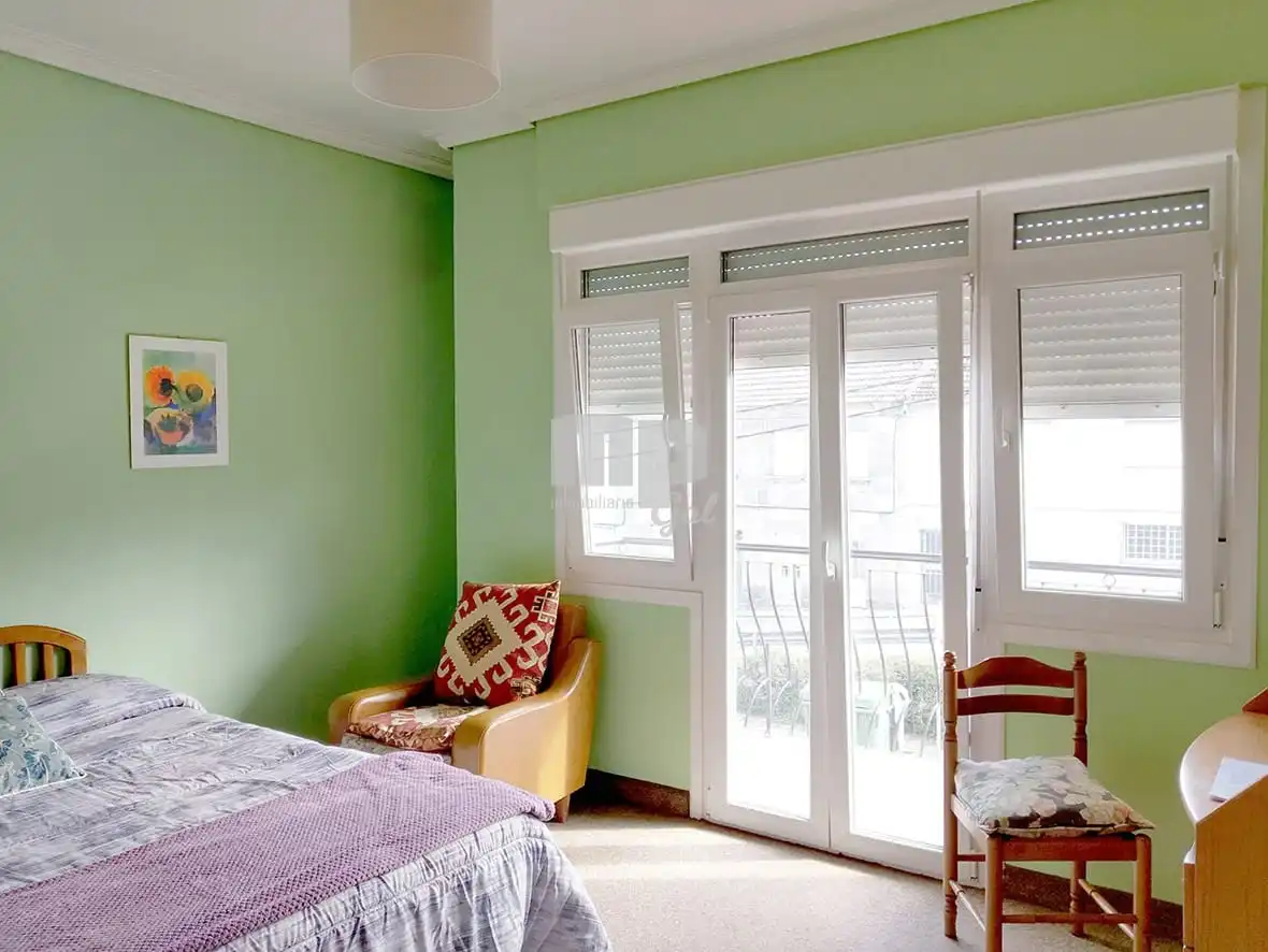 Schlafzimmer von Gebäude zum Verkauf in Vigo 