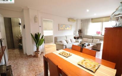 Living room of Flat for sale in Sabadell  with Heating, Terrace and Balcony