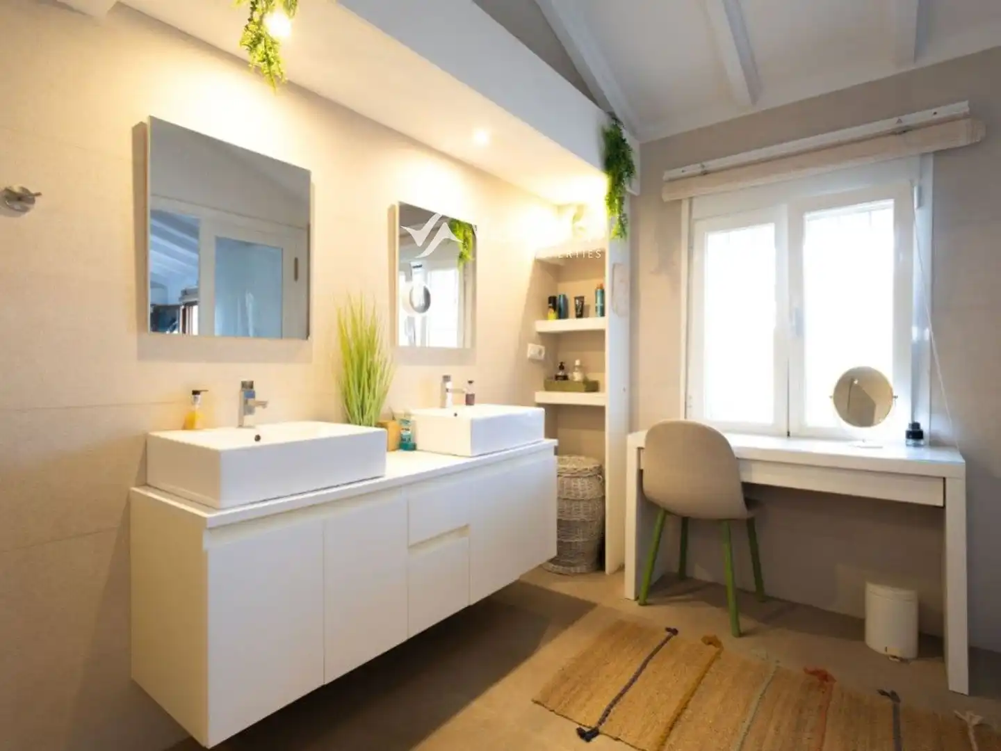 Bathroom of Houses for sale in Jávea / Xàbia  with Air Conditioner, Terrace and Storage room