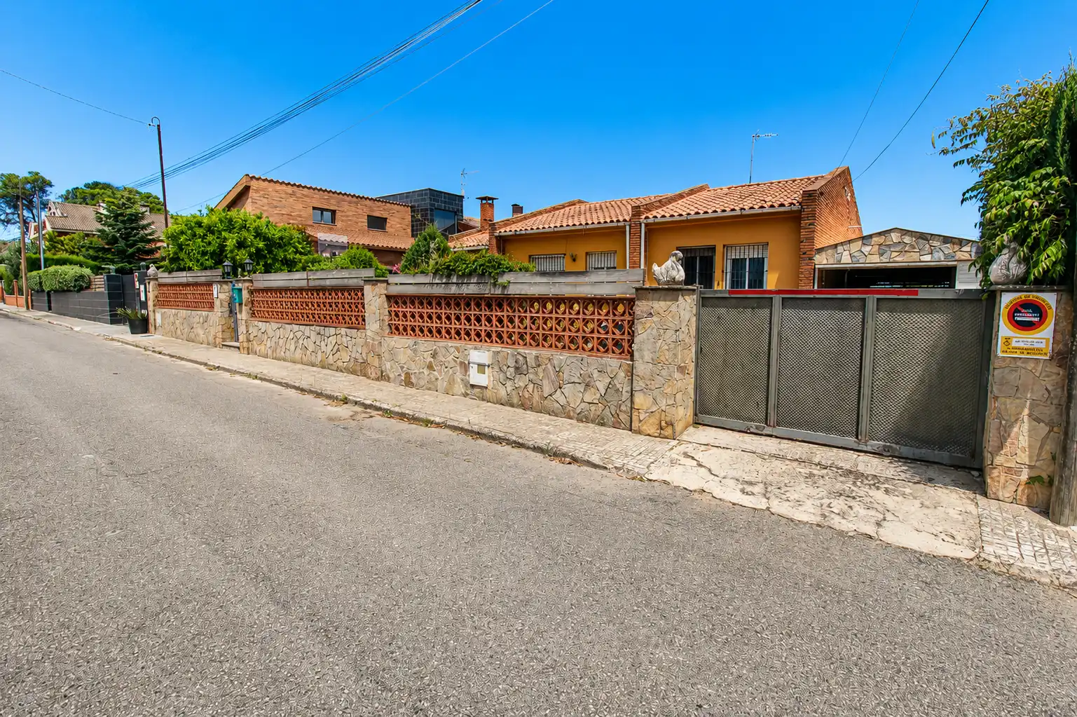 Vista exterior de Casa o chalet en venta en Caldes de Montbui con Calefacción, Jardín privado y Terraza