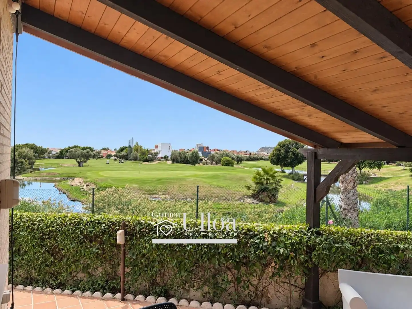 Vista exterior de Casa o chalet en venta en Alicante / Alacant con Aire acondicionado, Calefacción y Jardín privado
