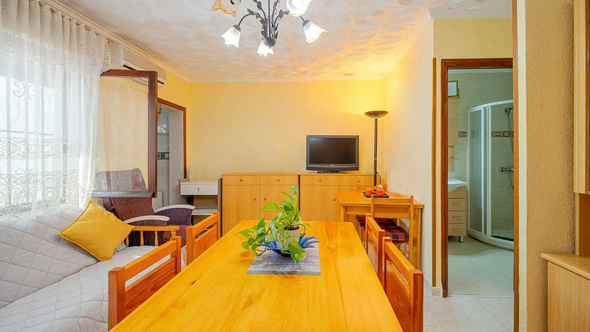 Comedor de Casa o chalet en venta en Torrevieja con Jardín privado, Terraza y Trastero