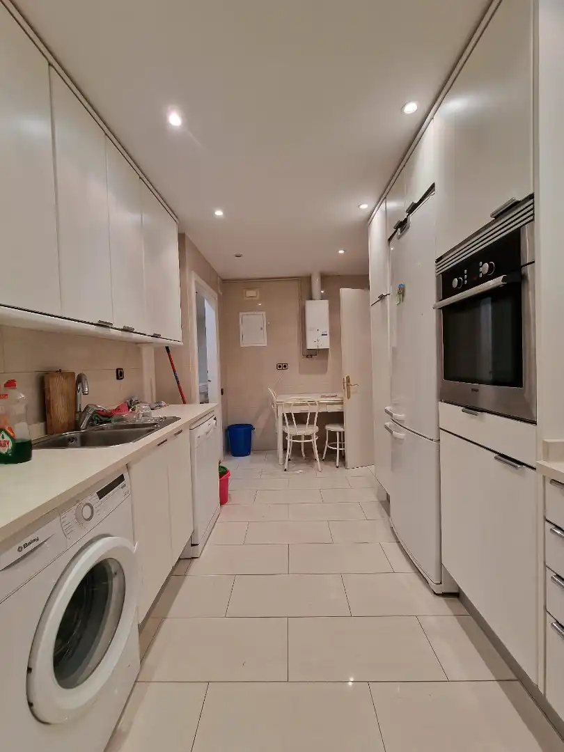 Piso en venta en Calle Calvo Sotelo, Centro - Ayuntamiento