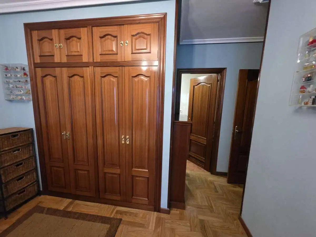 Pis en venda en Avilés amb Calefacció, Traster i Moblat