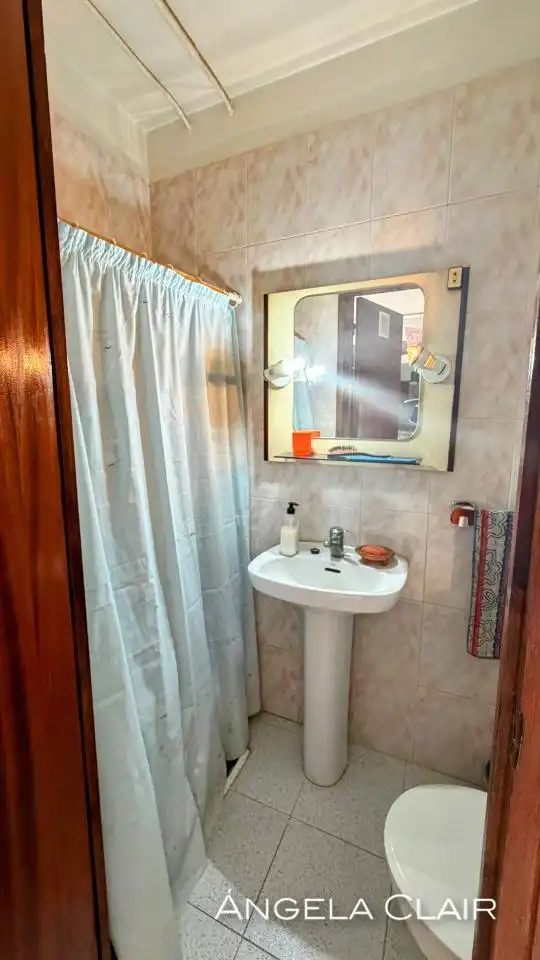 Bathroom of Houses for sale in Sant Vicenç Dels Horts  with Heating, Private garden and Terrace