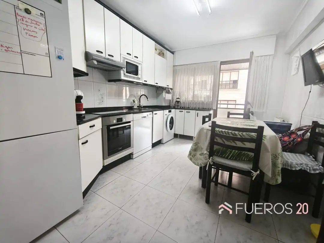 Kitchen of Flat for sale in Barakaldo   with Heating and Terrace