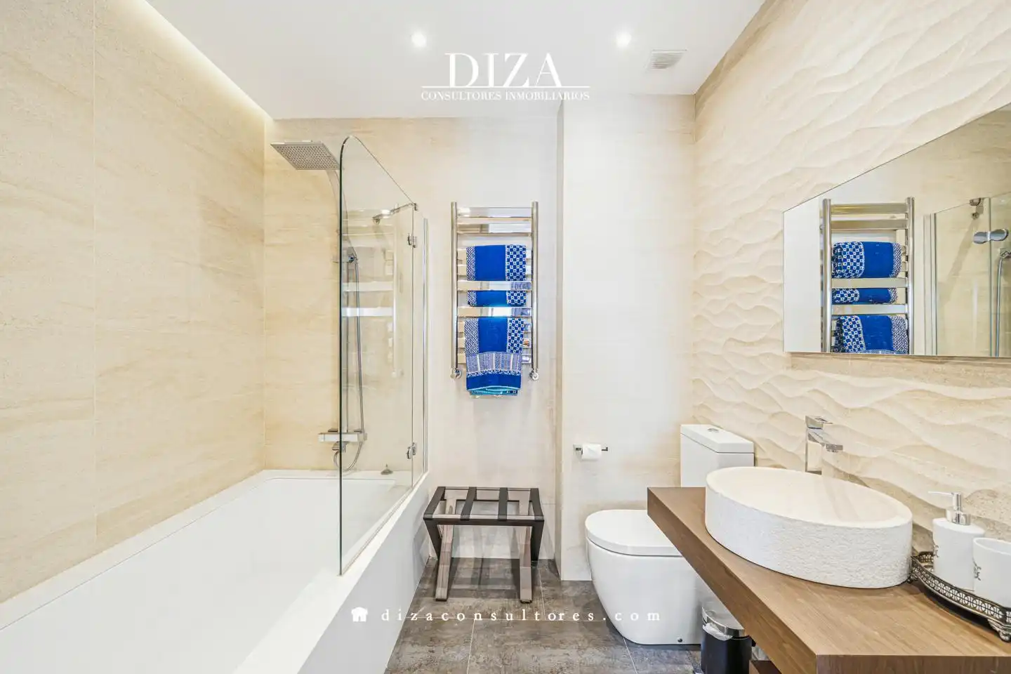 Baño de Piso en venta en Madrid con Aire acondicionado y Calefacción