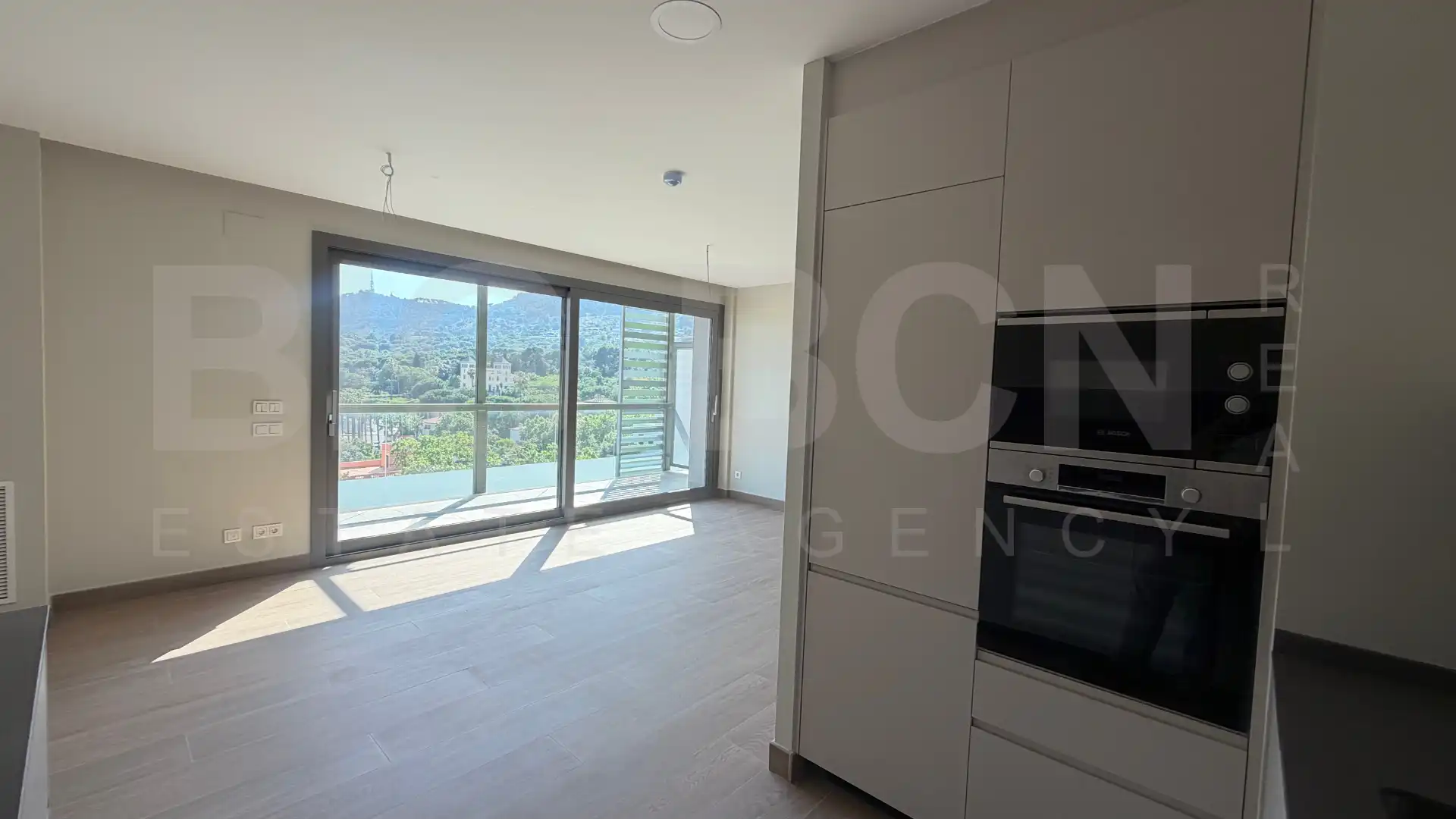Piso con terraza en venta en Via Augusta 425, imagen 7