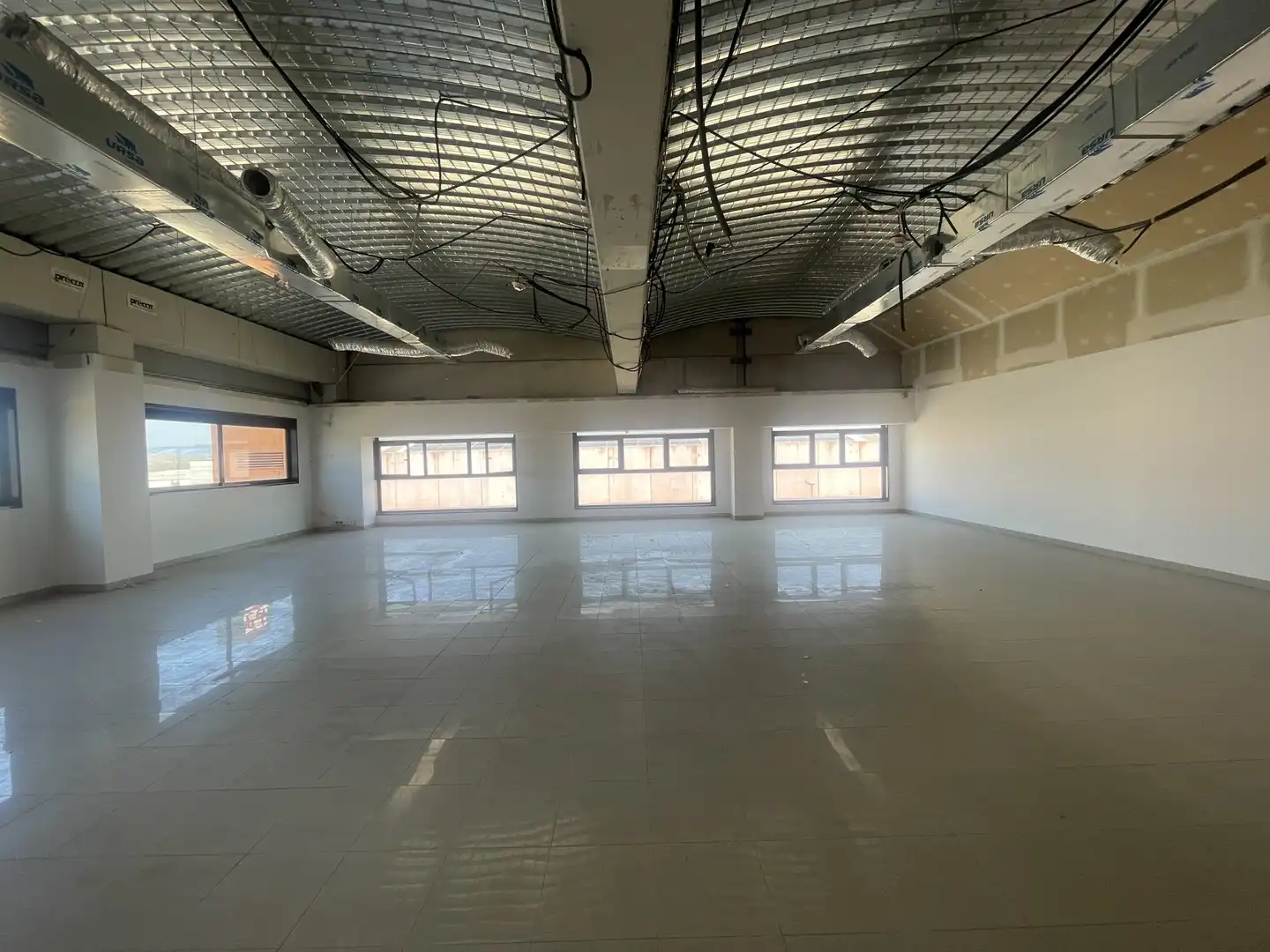Commercial properties for sale in Celrà