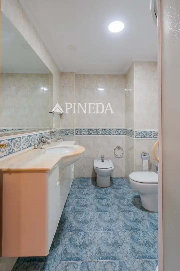 Bany de Pis en venda en Puçol amb Balcó