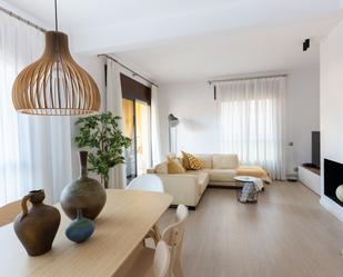 Sala d'estar de Apartament de lloguer en  Barcelona Capital amb Aire condicionat i Terrassa