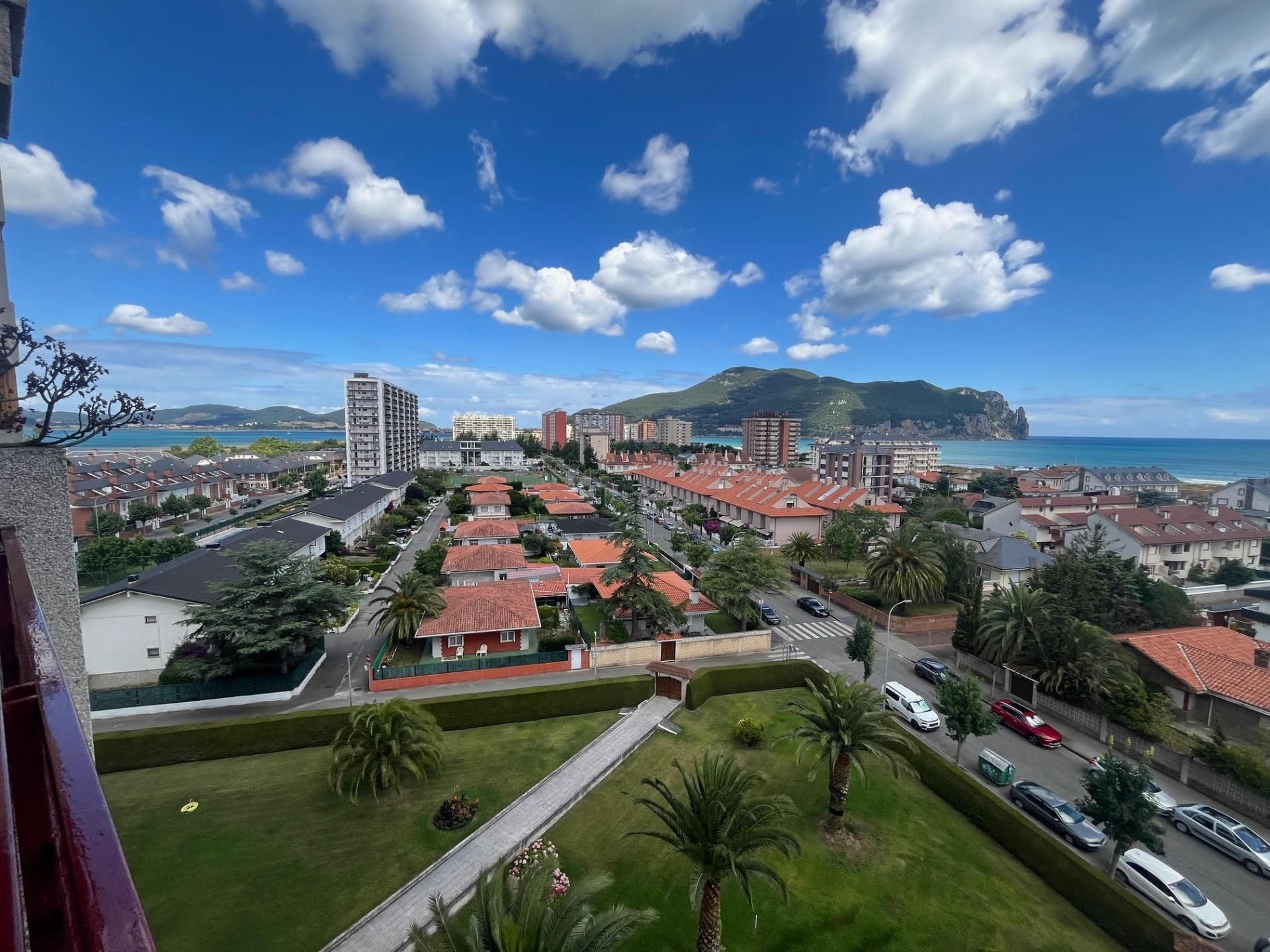 Exterior view of Flat for sale in Laredo  with Heating and Terrace