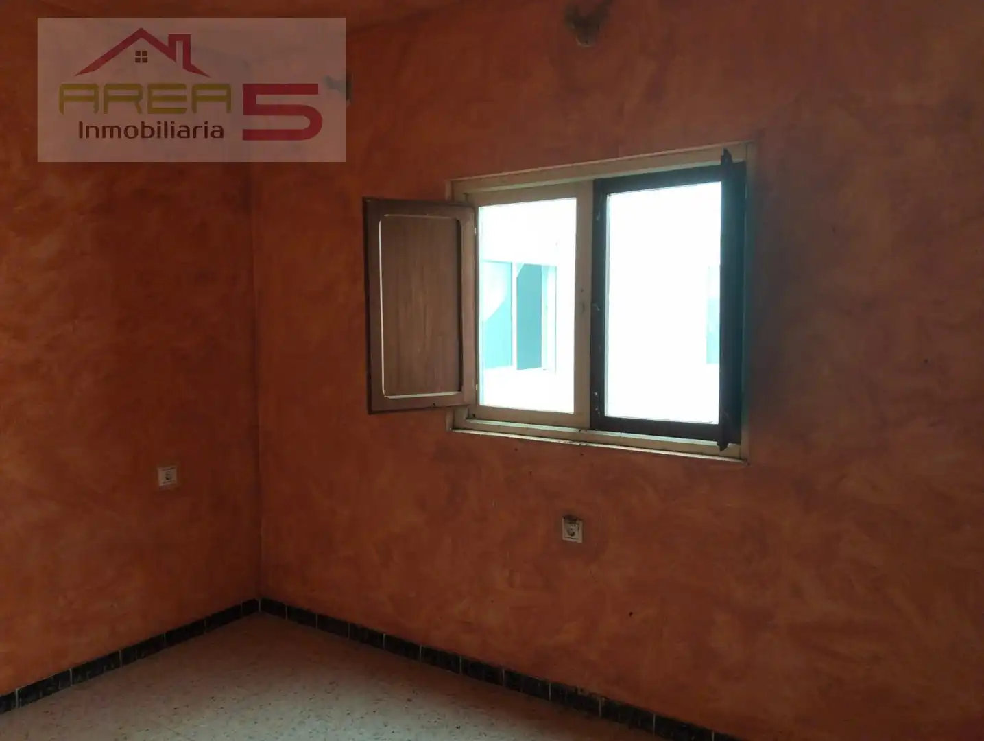 Flat for sale in Cañamero  with Terrace