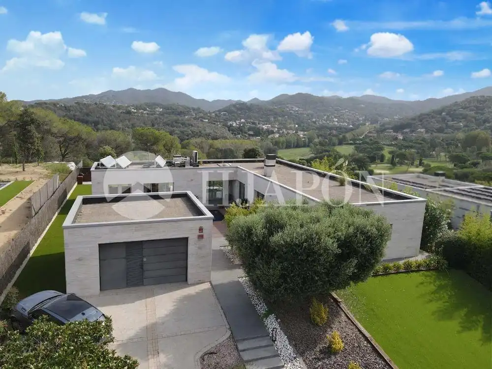 Vista exterior de Casa o chalet en venta en Vallromanes con Aire acondicionado, Jardín privado y Parquet