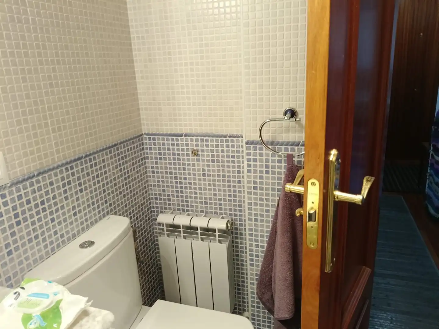 Baño de Piso en venta en Voto con Calefacción, Trastero y Amueblado