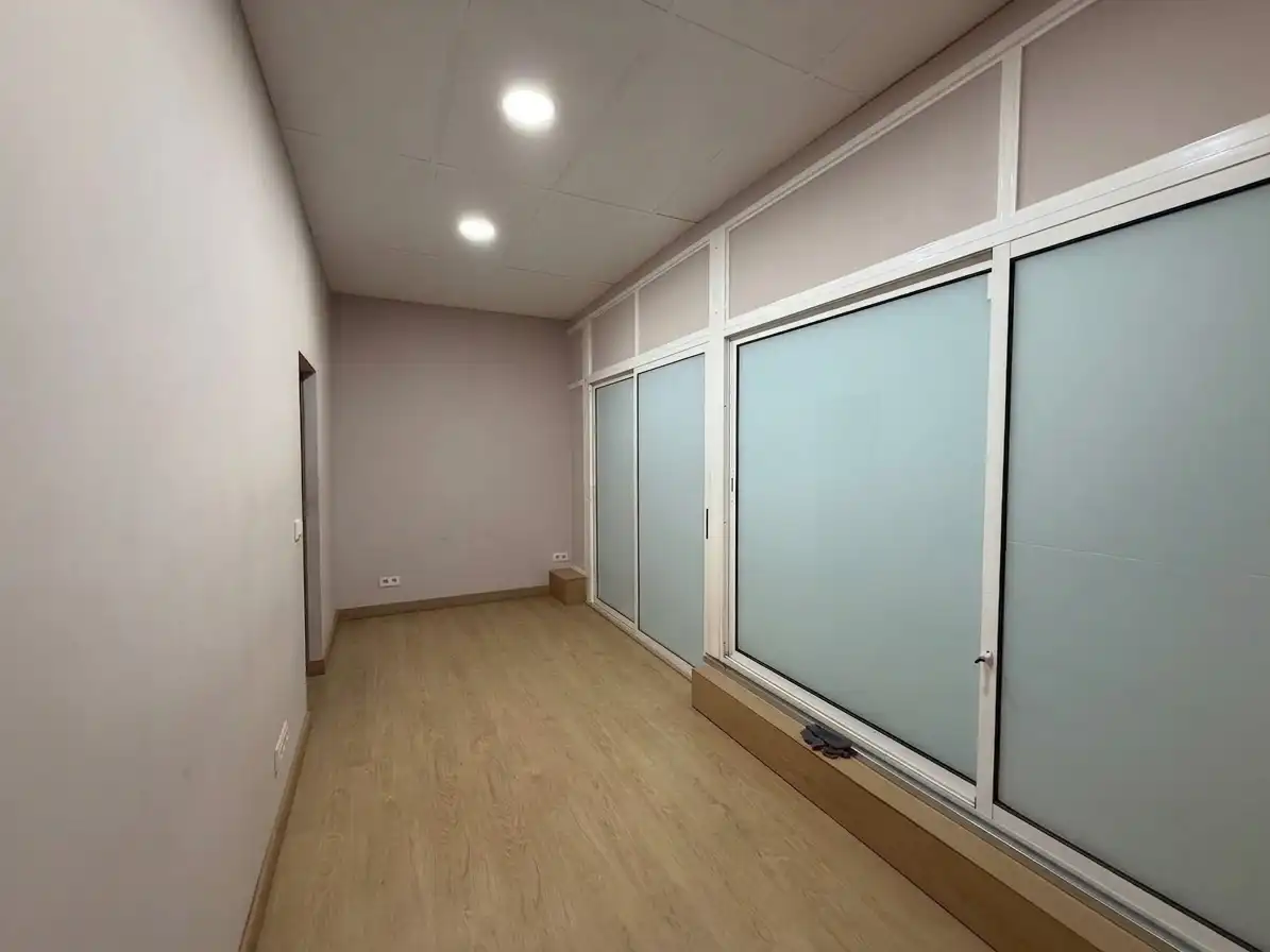Local comercial en venda a Avinguda d'Amèrica, imagen 6