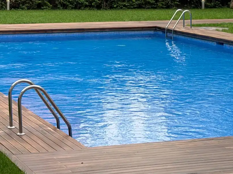 Piscina de Ático en venta en  Barcelona Capital con Aire acondicionado y Balcón