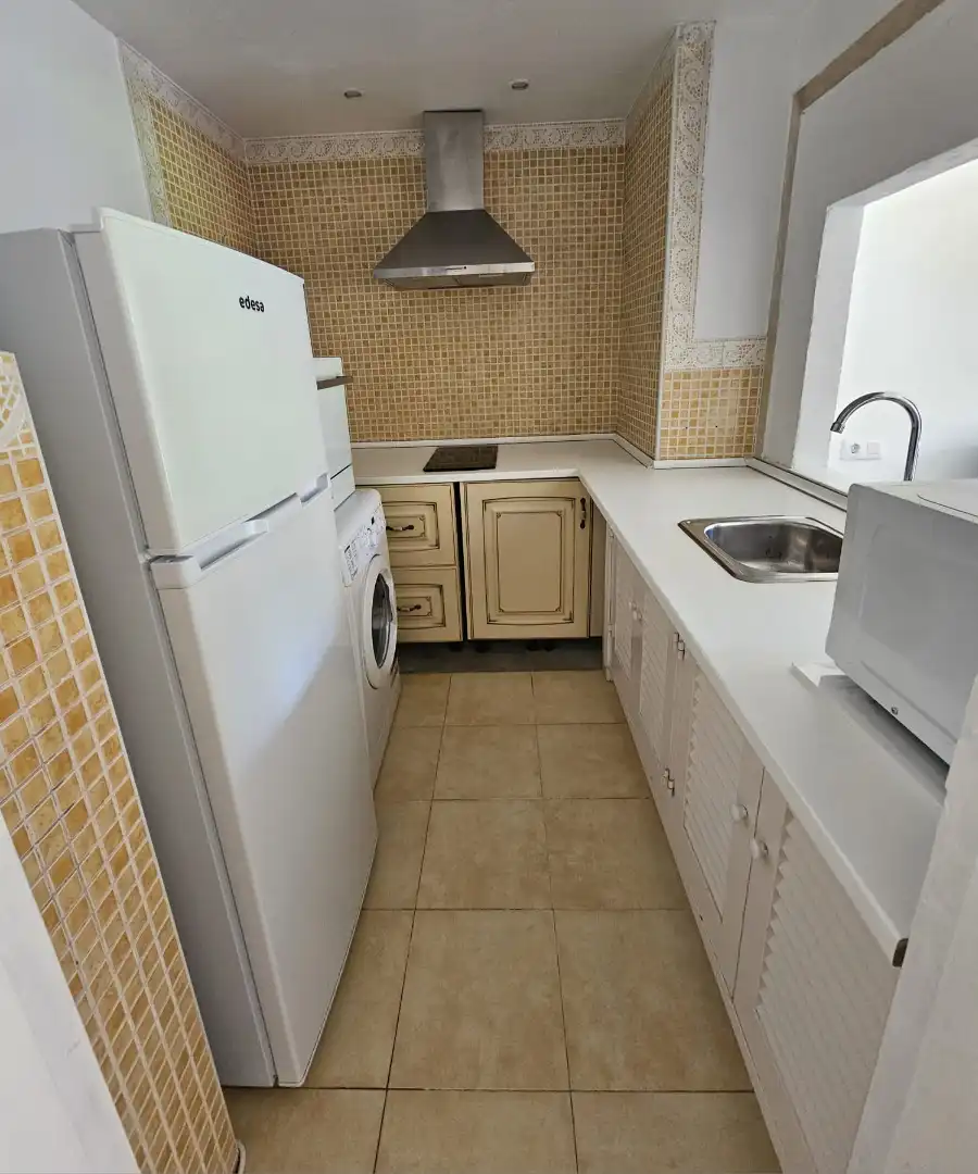 Appartement compact avec piscine à louer à Calahonda, imagen 7
