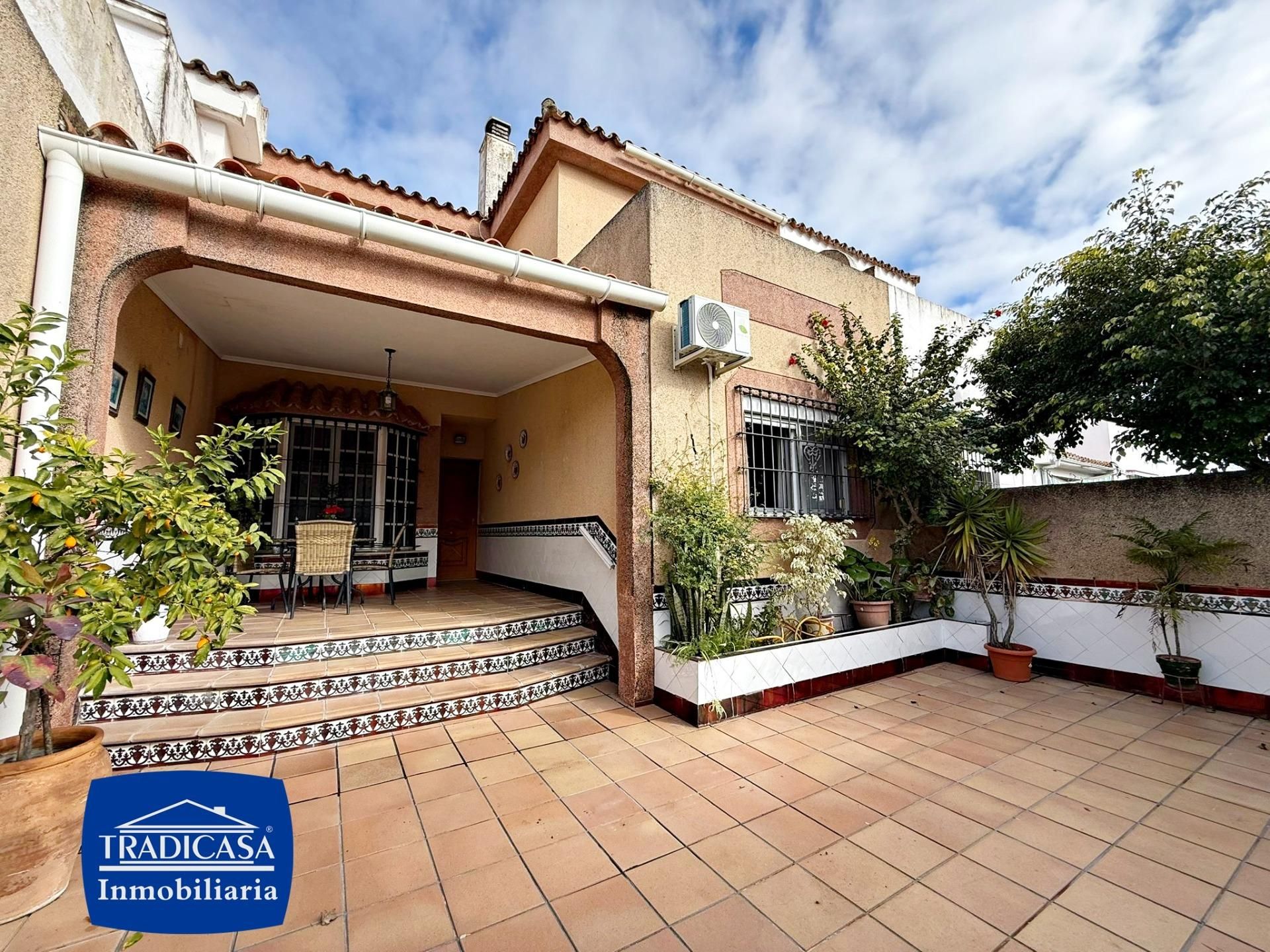 Exterior view of House or chalet for sale in Jerez de la Frontera  with Air Conditioner, Terrace and Storage room