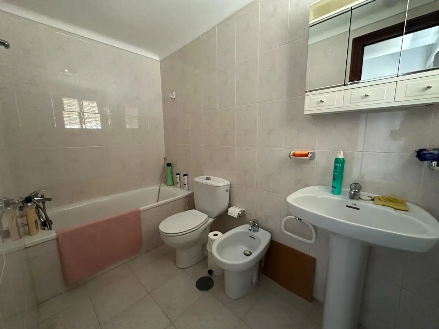 Bany de Casa o xalet en venda en Marchena
