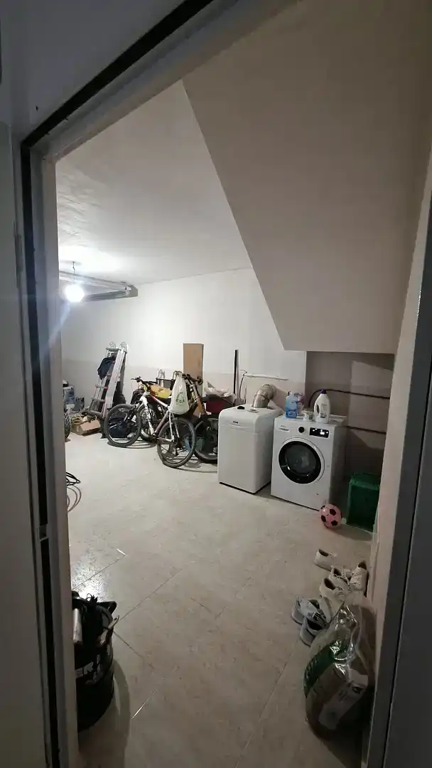 Casa o xalet en venda en Mucientes amb Parquet, Traster i Moblat