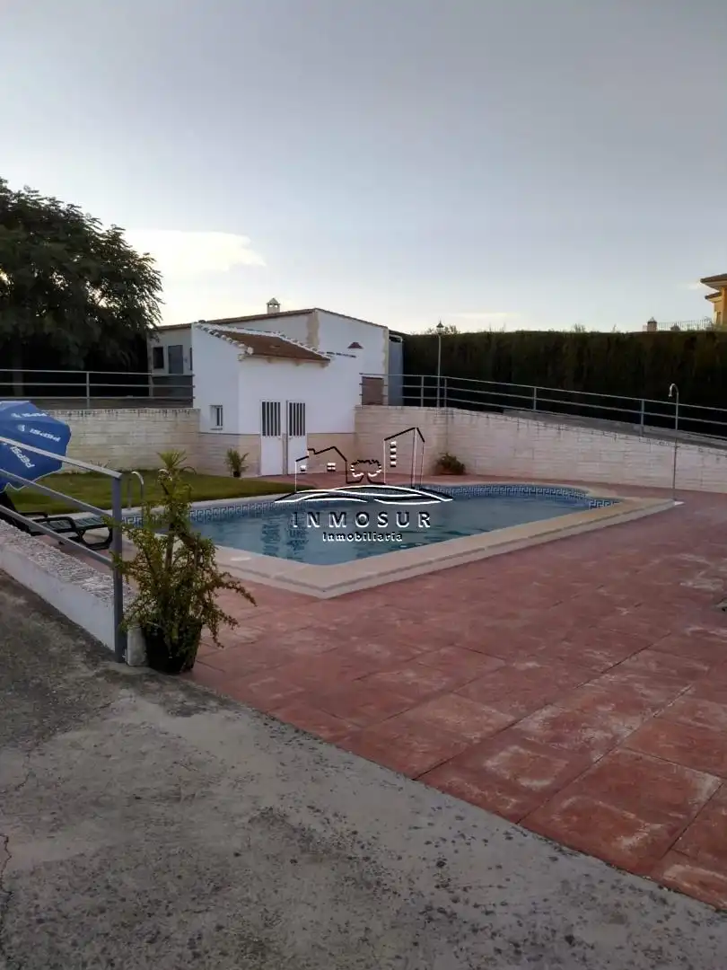 Piscina de Casa o chalet en venta en Lucena con Trastero y Piscina