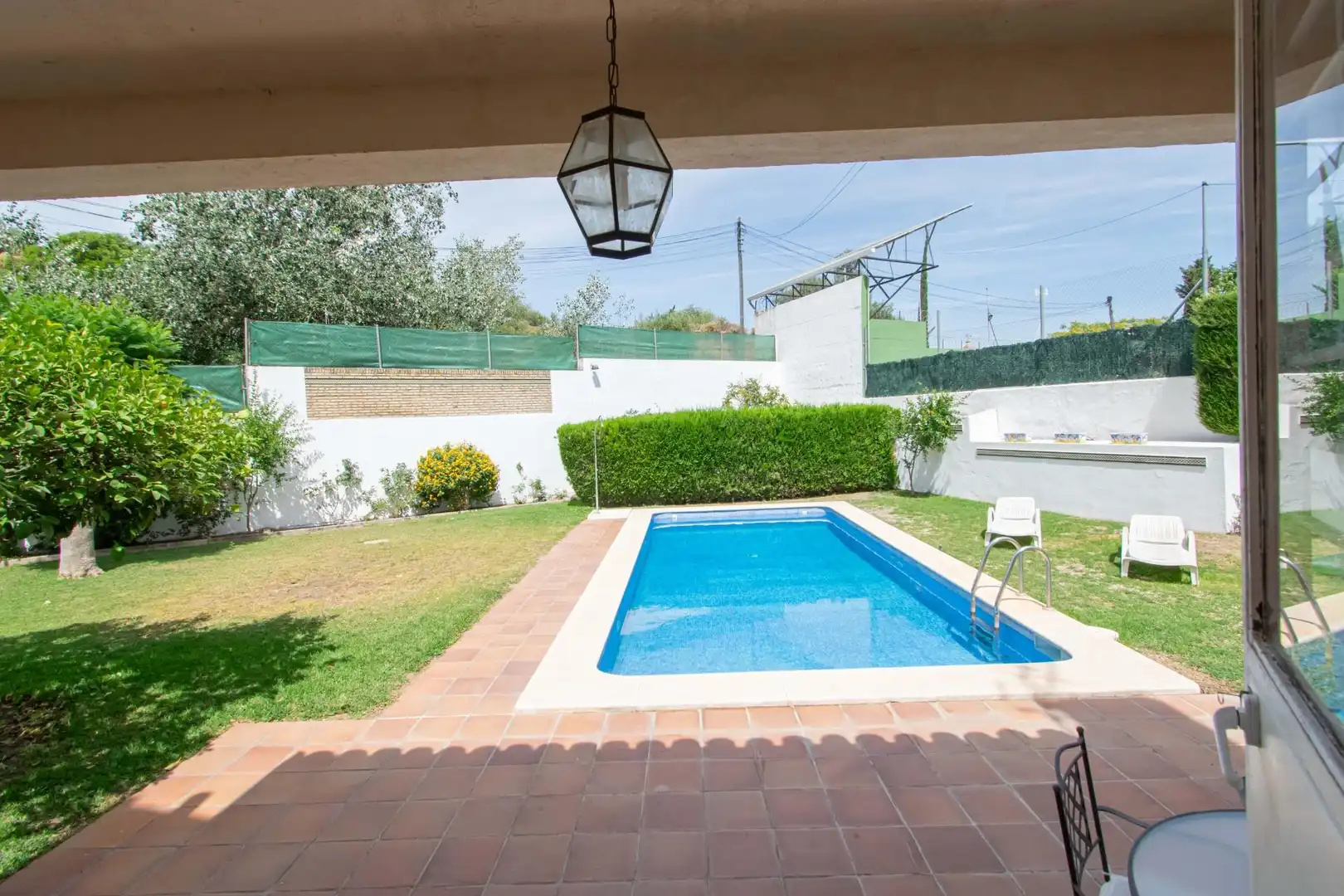 Piscina de Casa o xalet en venda en Alcalá de Guadaira amb Aire condicionat, Calefacció i Jardí privat