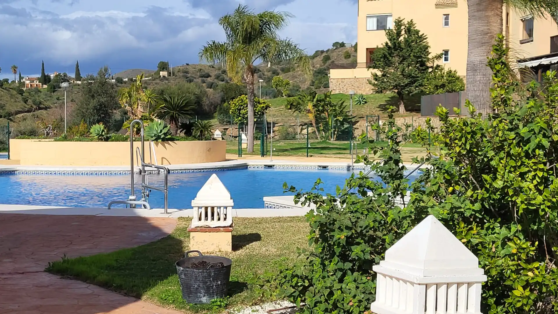 Piscina de Piso en venta en Rincón de la Victoria con Aire acondicionado, Terraza y Trastero