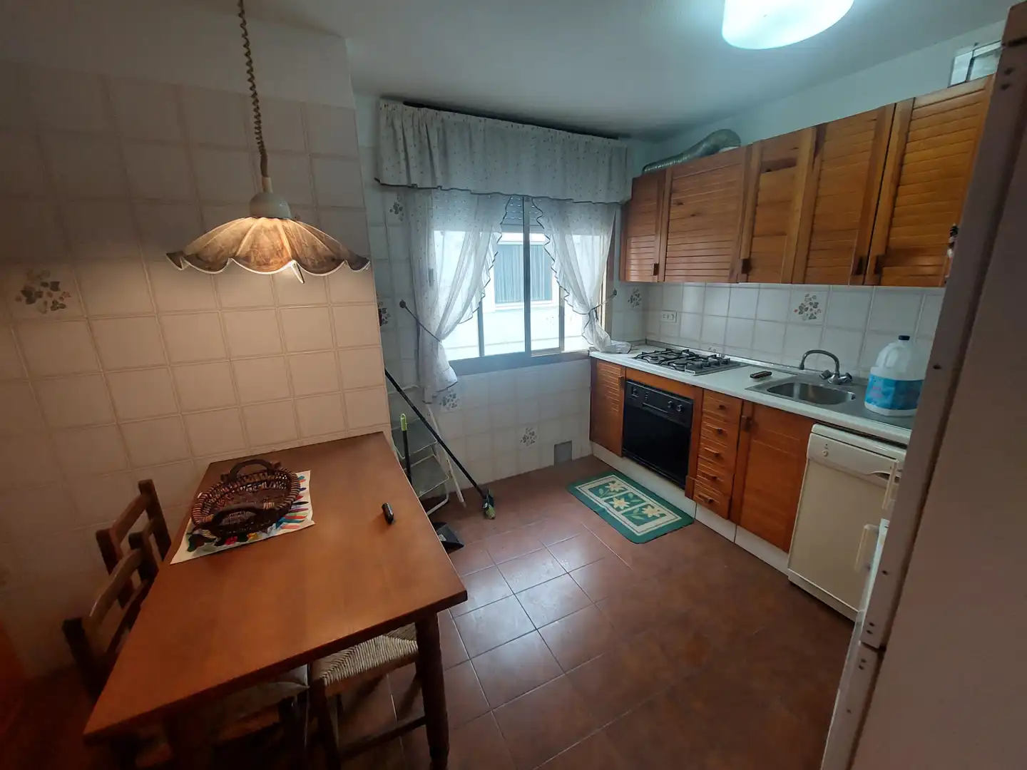 Cocina de Apartamento en venta en Salou con Terraza, Amueblado y Piscina comunitaria