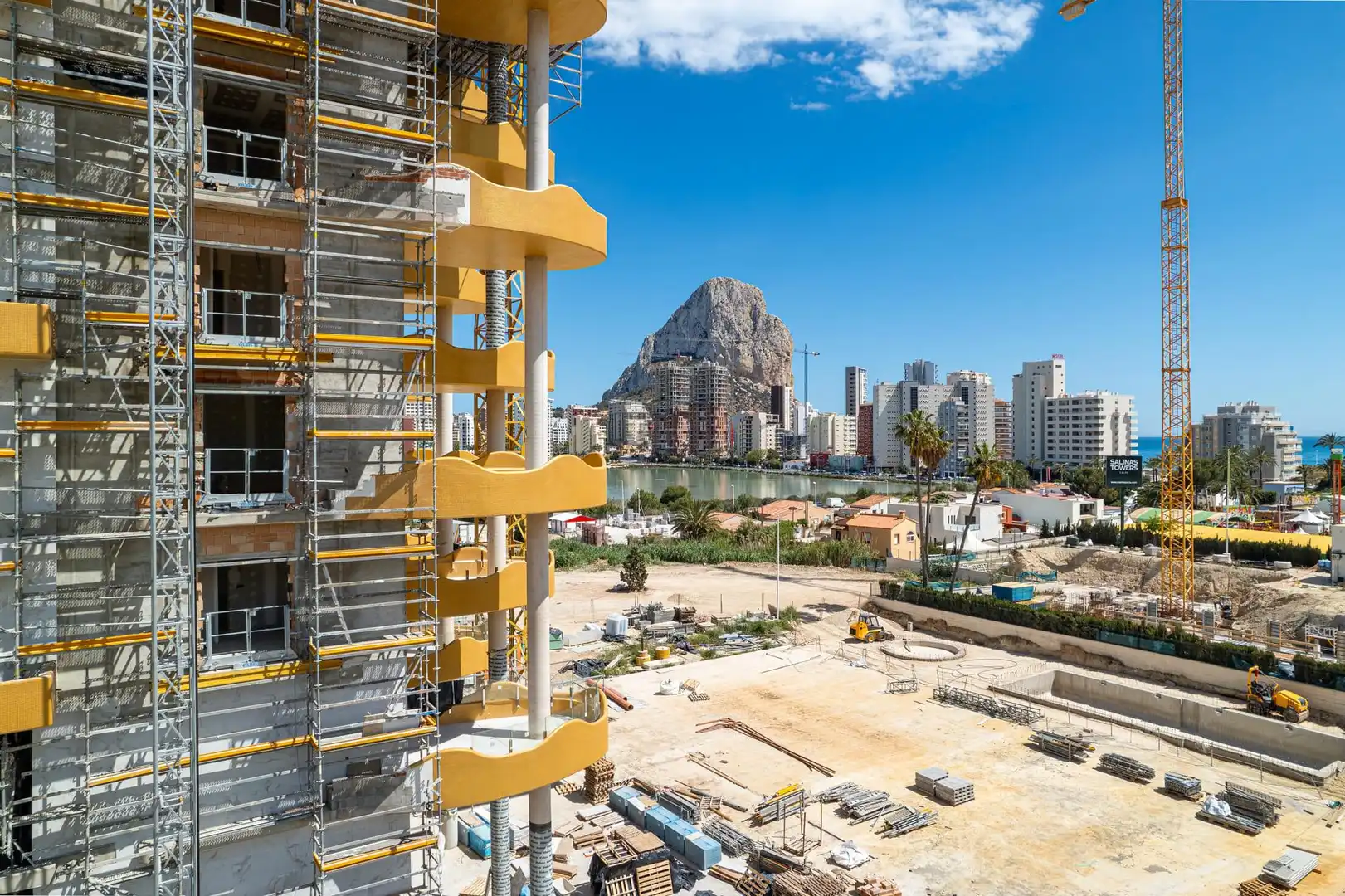 Apartamento con piscina en venta en Zona Pueblo, imagen 27