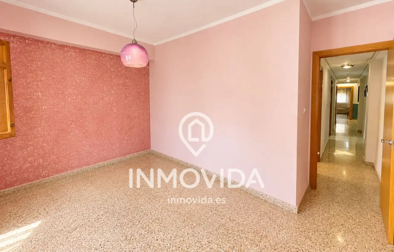 Habitación de Piso en venta en Xàtiva con Aire acondicionado, Amueblado y Balcón