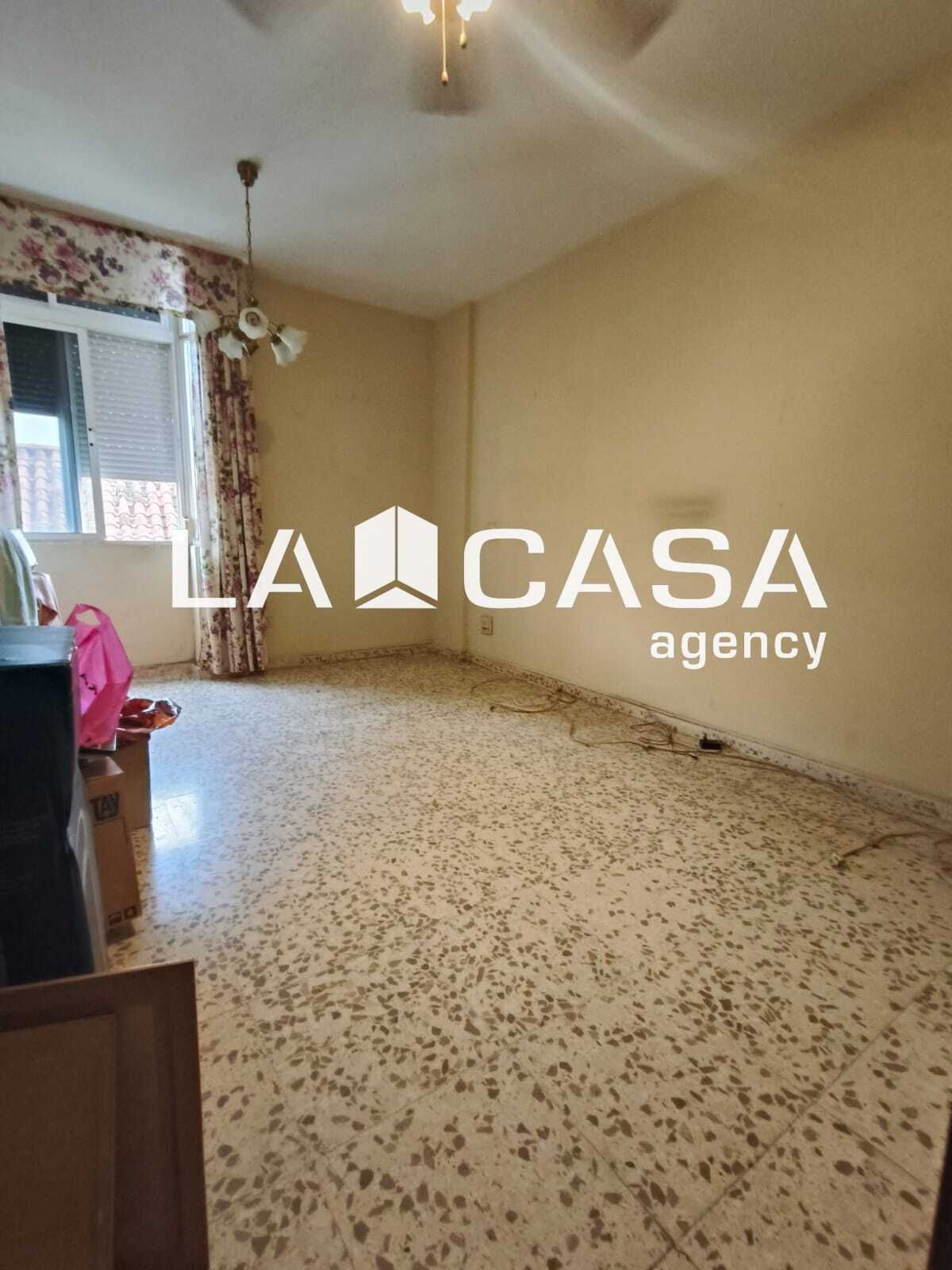 Pis en venda en Algeciras amb Balcó