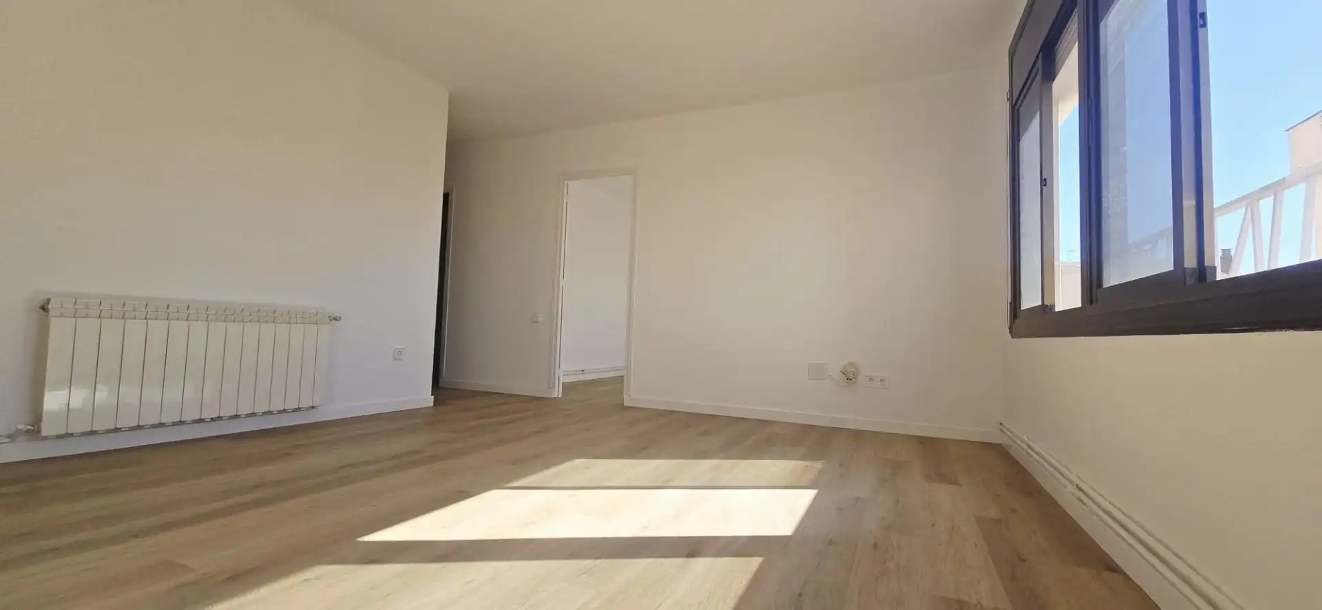 Dormitori de Pis en venda en Terrassa amb Calefacció i Parquet